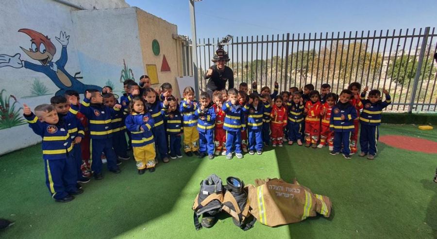 الاطفاء والانقاذ يواصل فعالياته الارشاديه في قرى وبلدات مجتمعنا العربي.